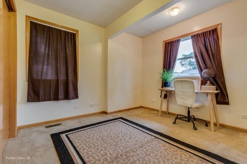 112 E Berkley Ln, Hoffman Estates, IL 60169 photo 16