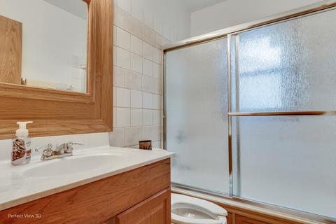 112 E Berkley Ln, Hoffman Estates, IL 60169 photo 17