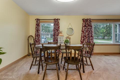 112 E Berkley Ln, Hoffman Estates, IL 60169 photo 12