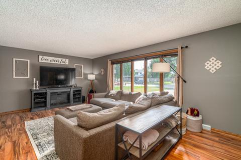 16015 S George Ct, Plainfield, IL 60586 photo 3