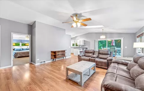 320 Beach Dr, Algonquin, IL 60102 photo 6