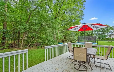 320 Beach Dr, Algonquin, IL 60102 photo 24