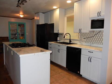 4 Baker St, Kankakee, IL 60901 photo 3