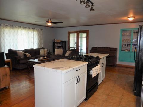 4 Baker St, Kankakee, IL 60901 photo 2
