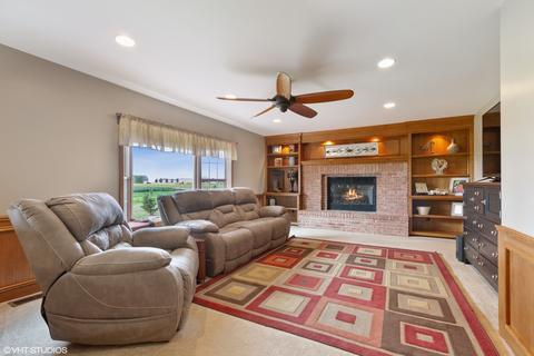 2425 E Corning Rd, Beecher, IL 60401 photo 8