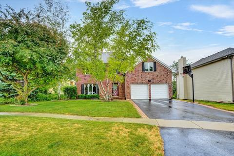 295 Windsor Dr, Bartlett, IL 60103 photo 2