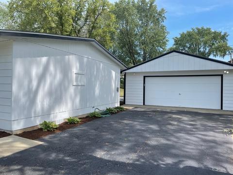 4402 Mapleleaf Dr, Mchenry, IL 60051 photo 4