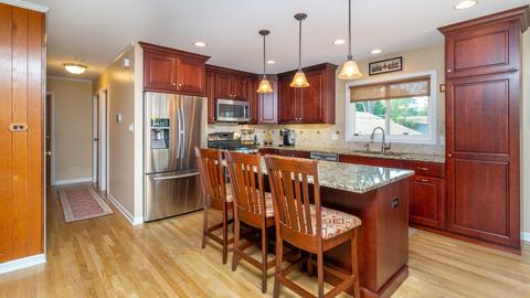 635 Lafayette Ln, Hoffman Estates, IL 60169 photo 6