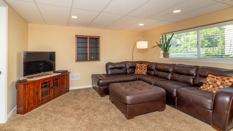 635 Lafayette Ln, Hoffman Estates, IL 60169 photo 22