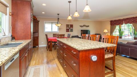 635 Lafayette Ln, Hoffman Estates, IL 60169 photo 7