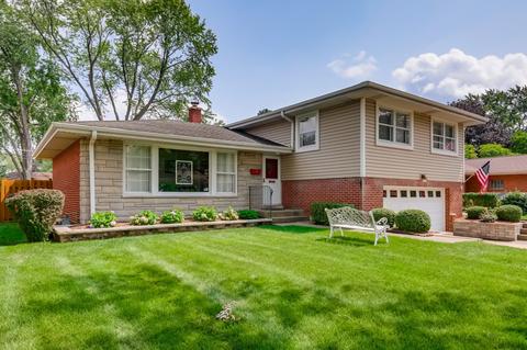 483 Pinehurst Dr, Des Plaines, IL 60016 photo 2