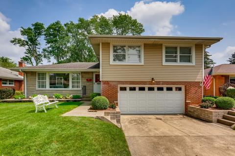 483 Pinehurst Dr, Des Plaines, IL 60016 photo 1