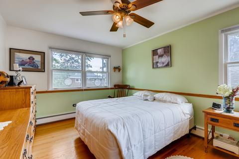483 Pinehurst Dr, Des Plaines, IL 60016 photo 12