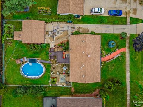 560 Lafayette Ln, Hoffman Estates, IL 60169 photo 30