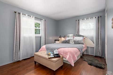 560 Lafayette Ln, Hoffman Estates, IL 60169 photo 21