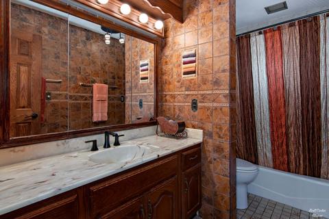 560 Lafayette Ln, Hoffman Estates, IL 60169 photo 24