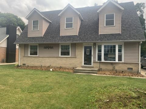 12855 E Playfield Dr, Crestwood, IL 60445 photo 1