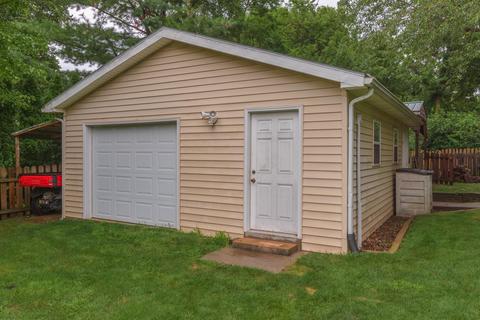 2304 Timberview Dr, Bloomington, IL 61701 photo 41