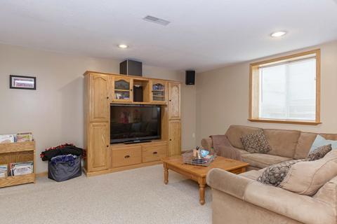 2304 Timberview Dr, Bloomington, IL 61701 photo 31