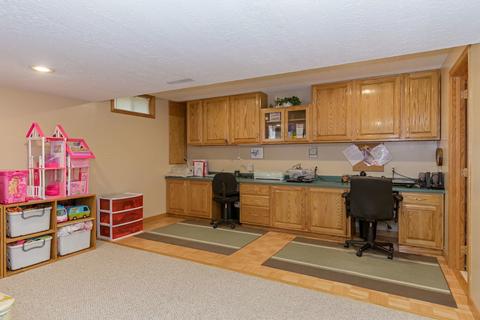 2304 Timberview Dr, Bloomington, IL 61701 photo 32