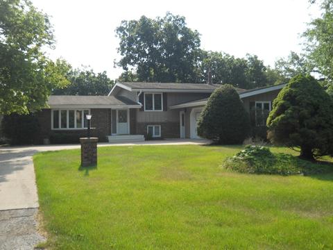 13554 Treva Dr, Morrison, IL 61270 photo 1