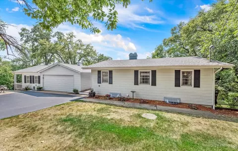 400 Castle Rd, Mchenry, IL 60051 photo 39