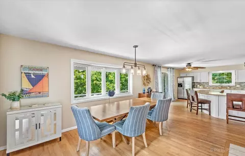400 Castle Rd, Mchenry, IL 60051 photo 4