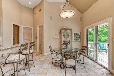 8253 Greystone Ct, Burr Ridge, IL 60527 photo 23
