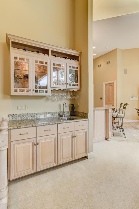 8253 Greystone Ct, Burr Ridge, IL 60527 photo 28