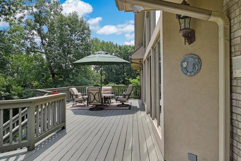 8253 Greystone Ct, Burr Ridge, IL 60527 photo 60