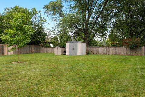 553 Pinecroft Dr, Roselle, IL 60172 photo 24