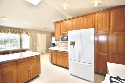 1603 Ensign Dr, Normal, IL 61761 photo 15