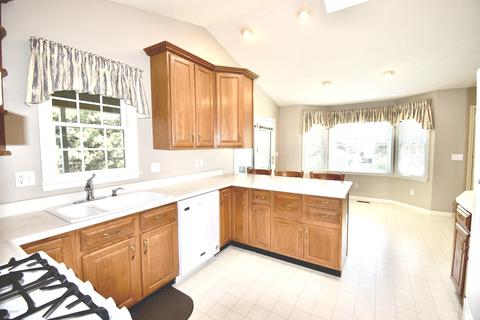 1603 Ensign Dr, Normal, IL 61761 photo 17