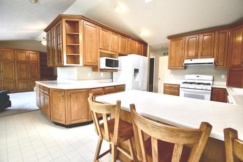 1603 Ensign Dr, Normal, IL 61761 photo 14