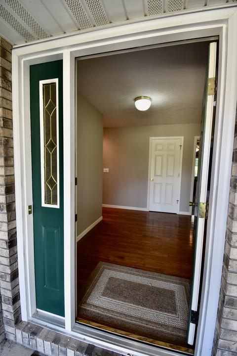 1603 Ensign Dr, Normal, IL 61761 photo 4