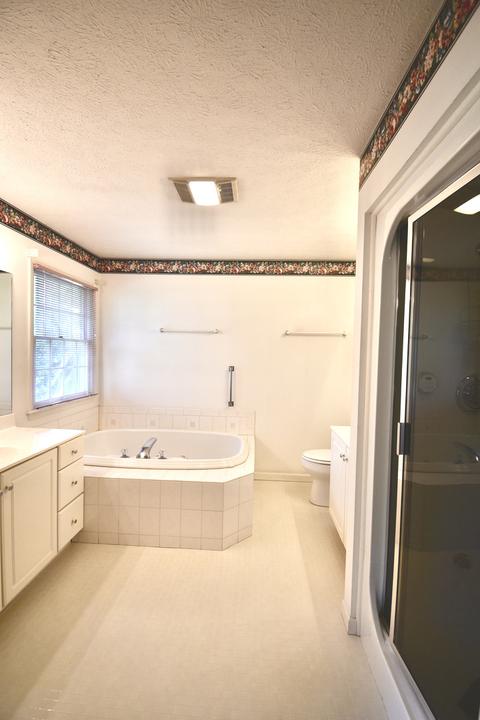 1603 Ensign Dr, Normal, IL 61761 photo 23