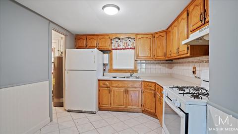 347 Eastern Ave, Aurora, IL 60505 photo 6