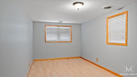 347 Eastern Ave, Aurora, IL 60505 photo 11