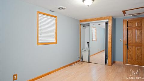 347 Eastern Ave, Aurora, IL 60505 photo 12
