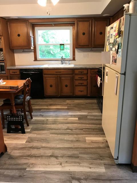 526 E Mckenney St, Dixon, IL 61021 photo 4