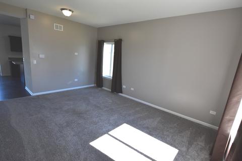 574 Lavender Ct, Aurora, IL 60505 photo 6