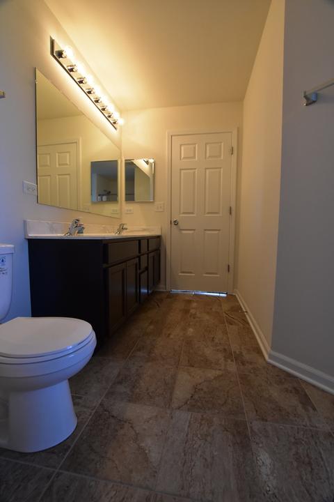 574 Lavender Ct, Aurora, IL 60505 photo 31