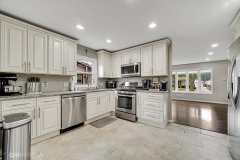 55 Arrowhead Dr, Thornton, IL 60476 photo 8