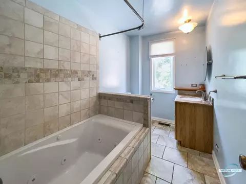 1500 Eagle Rd, Elgin, IL 60123 photo 14
