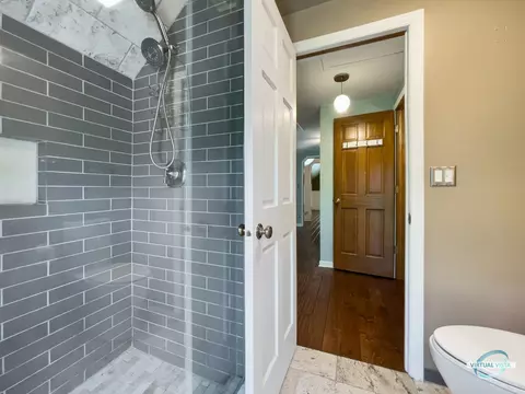 1500 Eagle Rd, Elgin, IL 60123 photo 25