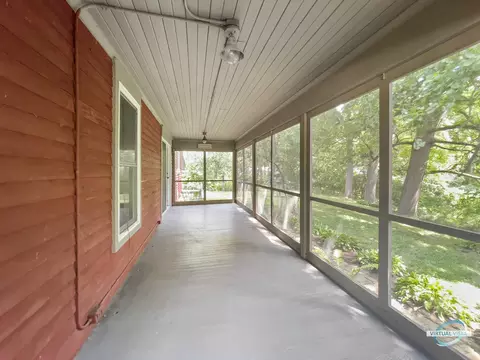1500 Eagle Rd, Elgin, IL 60123 photo 10