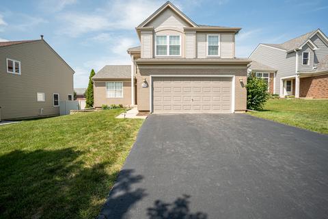 10 Augusta Dr, Streamwood, IL 60107 photo 2