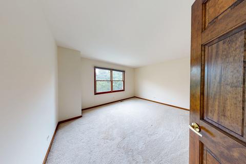 100 Picardy Ln, Wheeling, IL 60090 photo 26