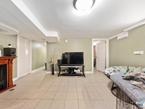 10951 S Eberhart Ave, Chicago, IL 60628 photo 14