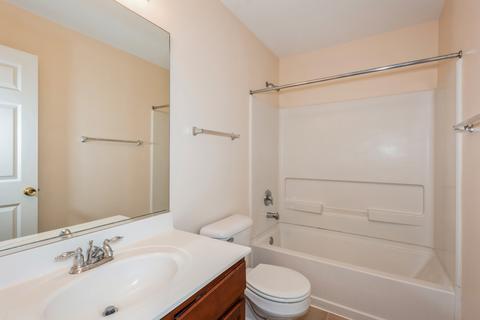 1484 Millbrook Dr, Algonquin, IL 60102 photo 9